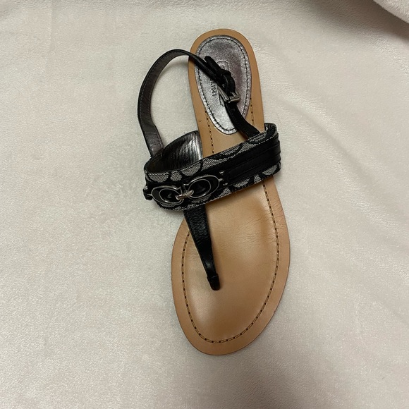 Coach Sandals Black and Tan Coach Hardware - Picture 4 of 9